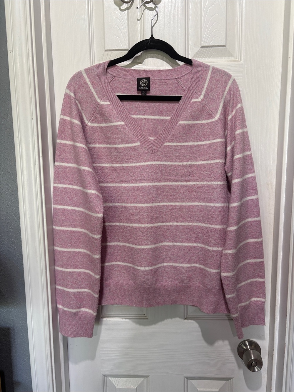 bobeau Lavender Pink Striped V-Neck Sweater